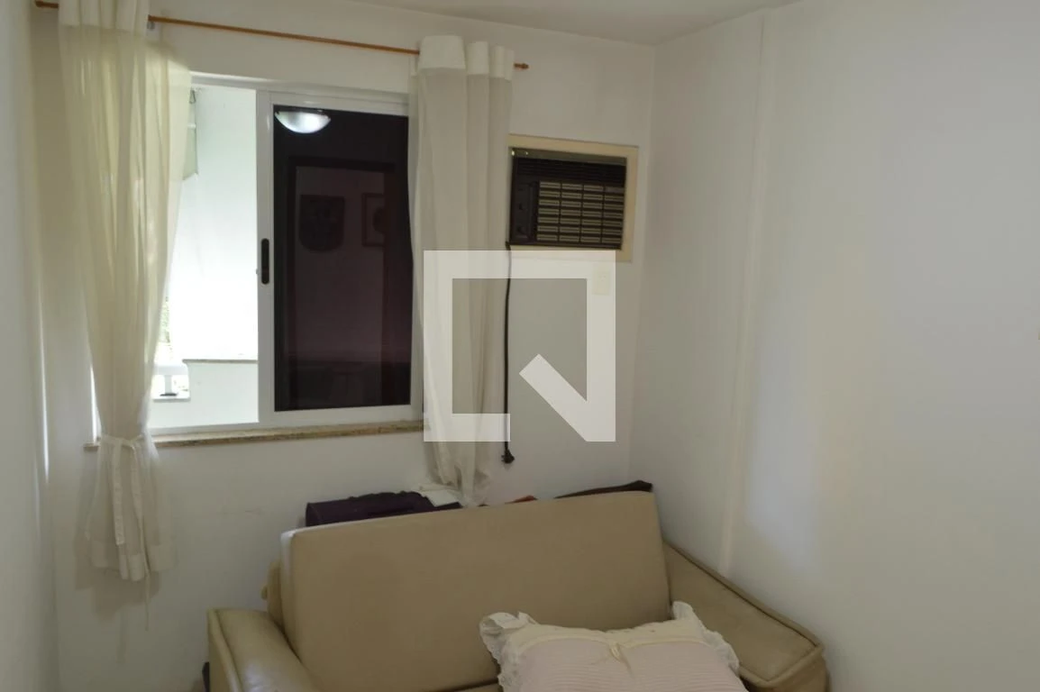 3-bedroom apartment with 1 en-suite, with balcony — photo 8
