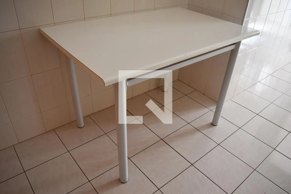 3-bedroom apartment with a washing machine in Curitiba — photo 17