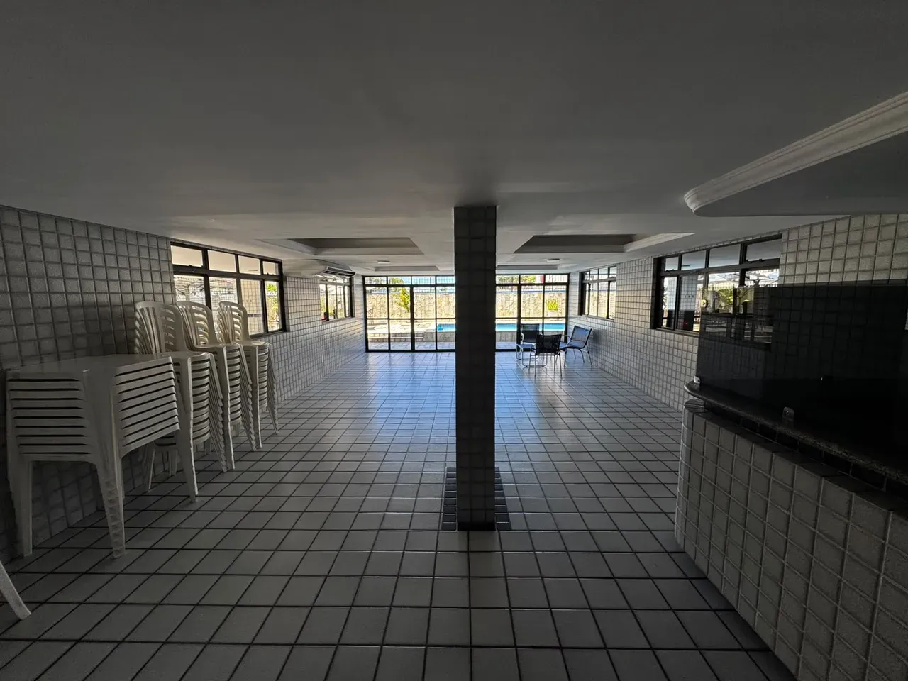 3-bedroom apartment with an enclosed balcony — photo 29