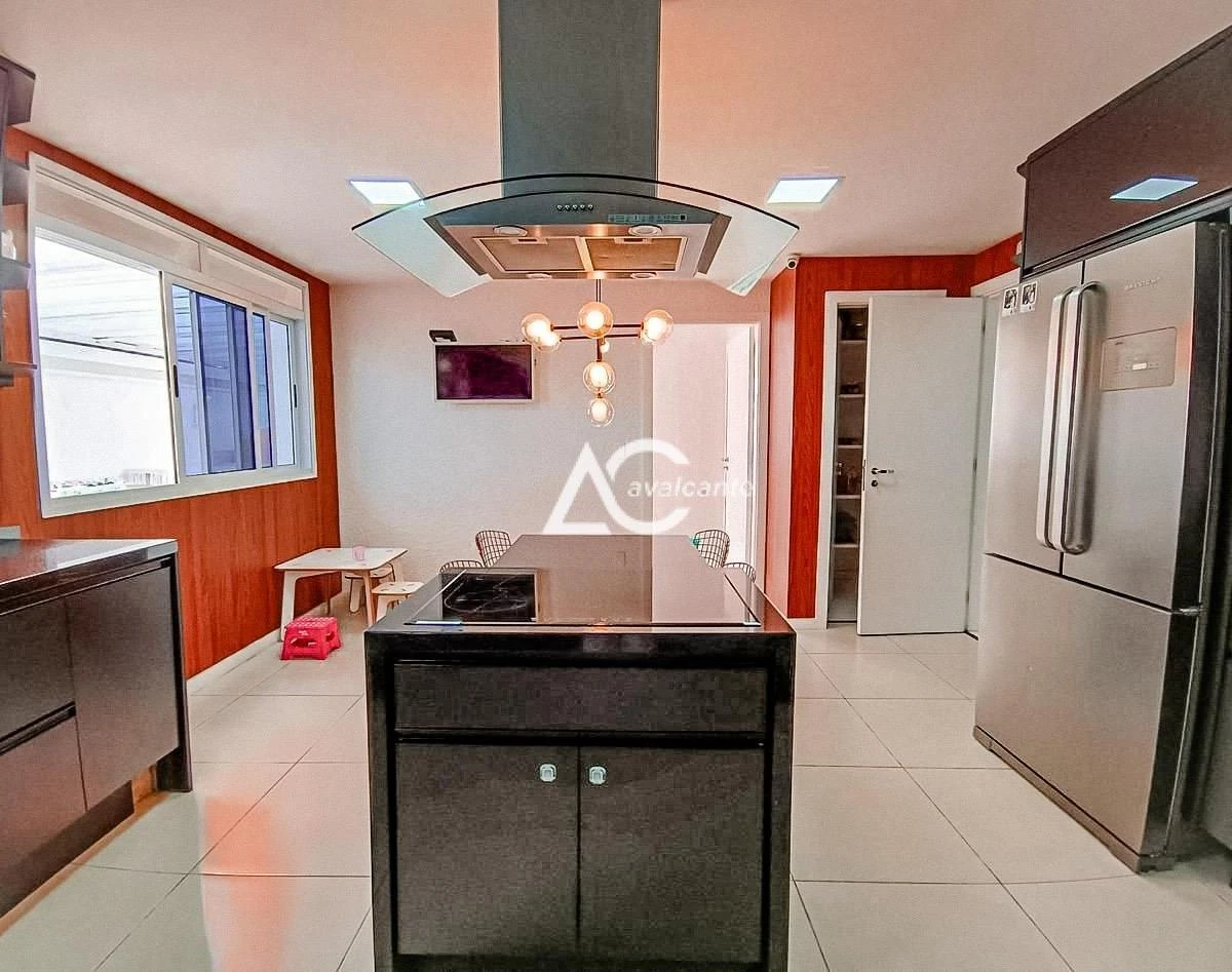 Casa mobiliada de 600 m² com 5 suítes e 7 banheiros — photo 23