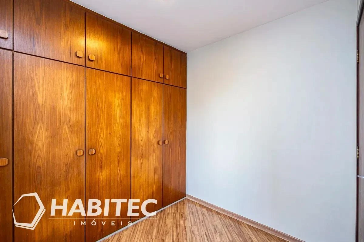 Квартира з 3 спальнями та дерев'яною підлогою або ламінатом — photo 25