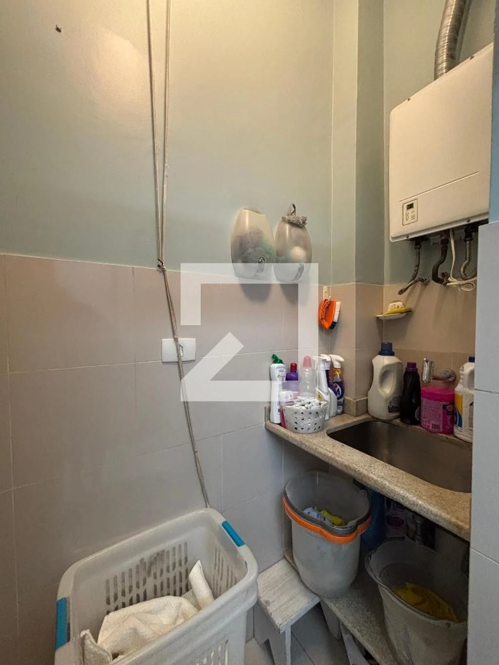 Furnished 1-bedroom apartment with 2 bathrooms — photo 8
