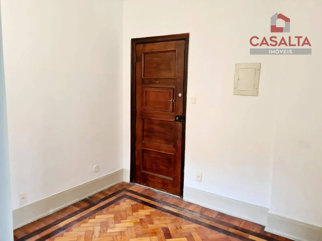 102 m² apartment with 3 bedrooms and 1 bathroom — photo 16