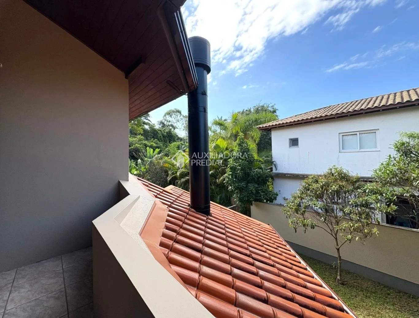 Closed-condominium house with 4 bedrooms and 3 bathrooms — photo 14