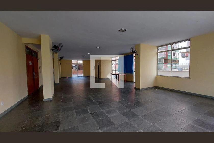 90 m² apartment with 2 bedrooms and a closed gas kitchen — photo 47