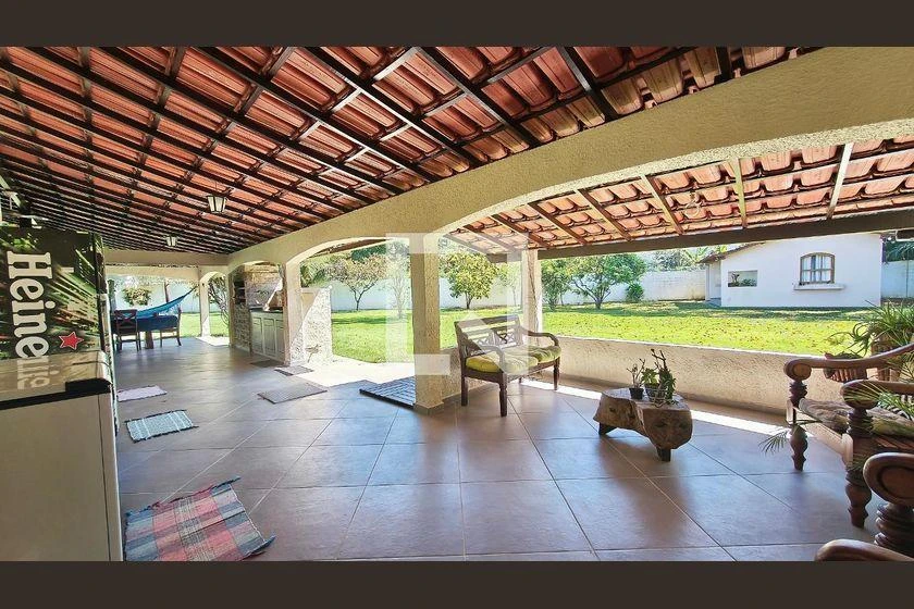 Casa com 4 quartos e 341 m², 3 suítes — photo 3