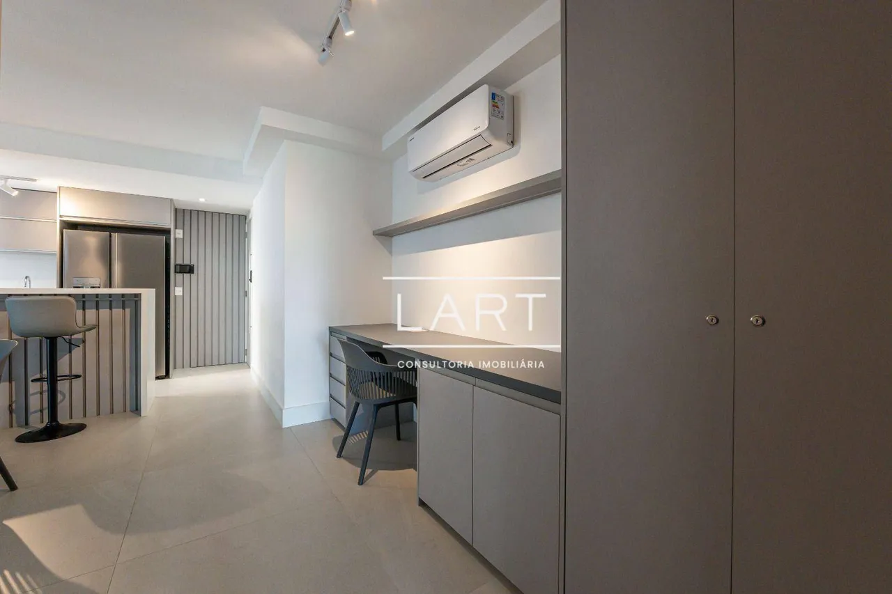 Furnished 90 m² apartment with 3 bedrooms and a balcony — photo 19