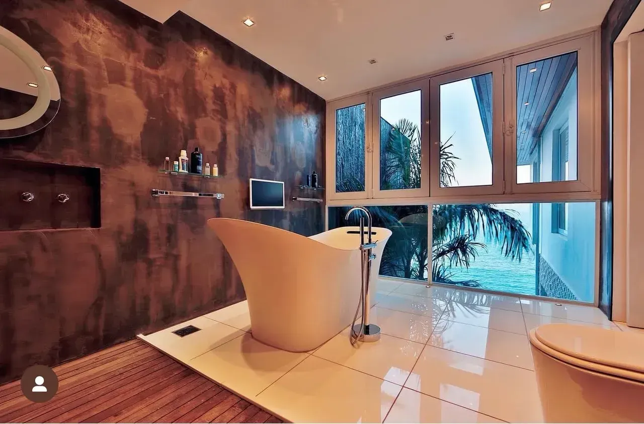 Casa amueblada con 5 dormitorios y vista desde las ventanas — photo 5