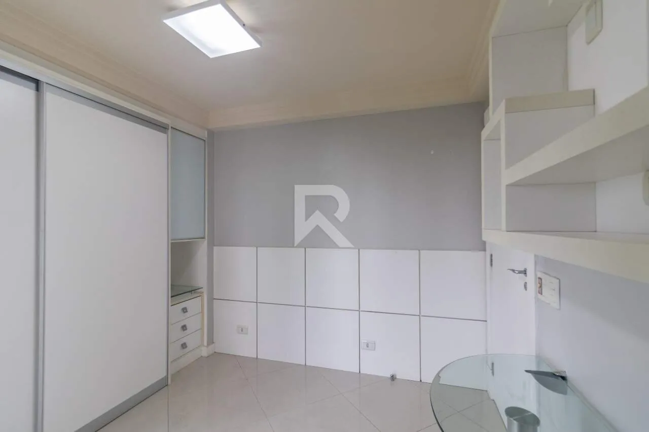 Apartment, 180 m², with floor-to-ceiling windows — photo 14