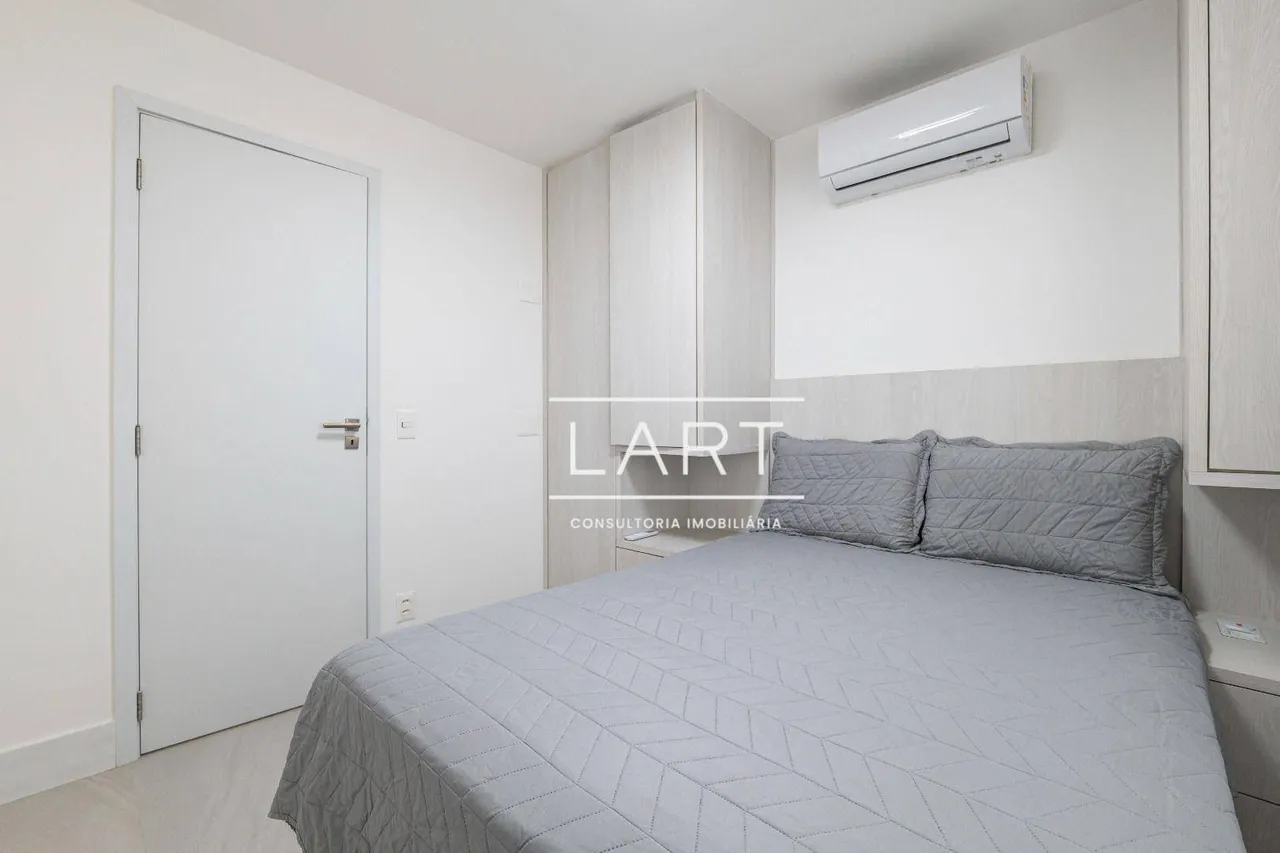Furnished 90 m² apartment with 3 bedrooms and a balcony — photo 17