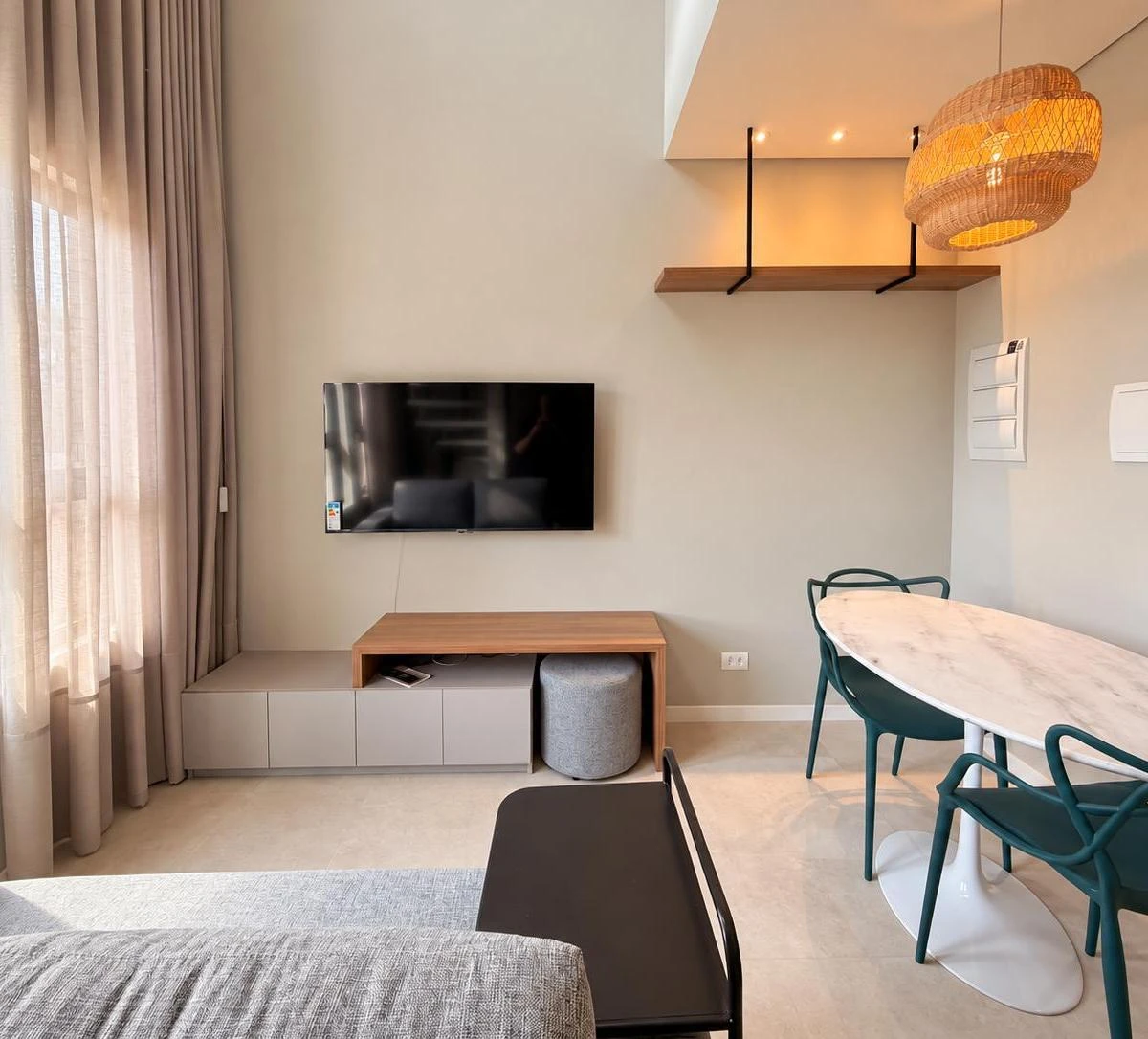 Furnished apartment, 38 m², with a washing machine — photo 16