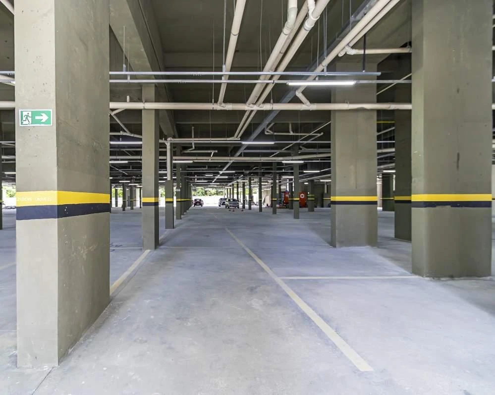 2 quartos e janelas do piso ao teto: apartamento de 48 m² — photo 35