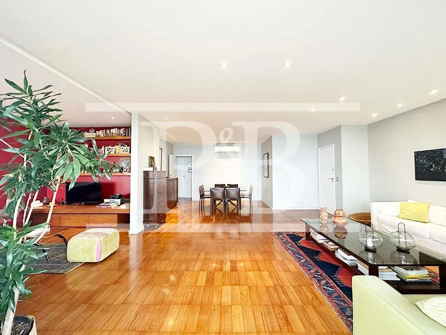 4-bedroom apartment with 200 m² and 2 parking spots — photo 5