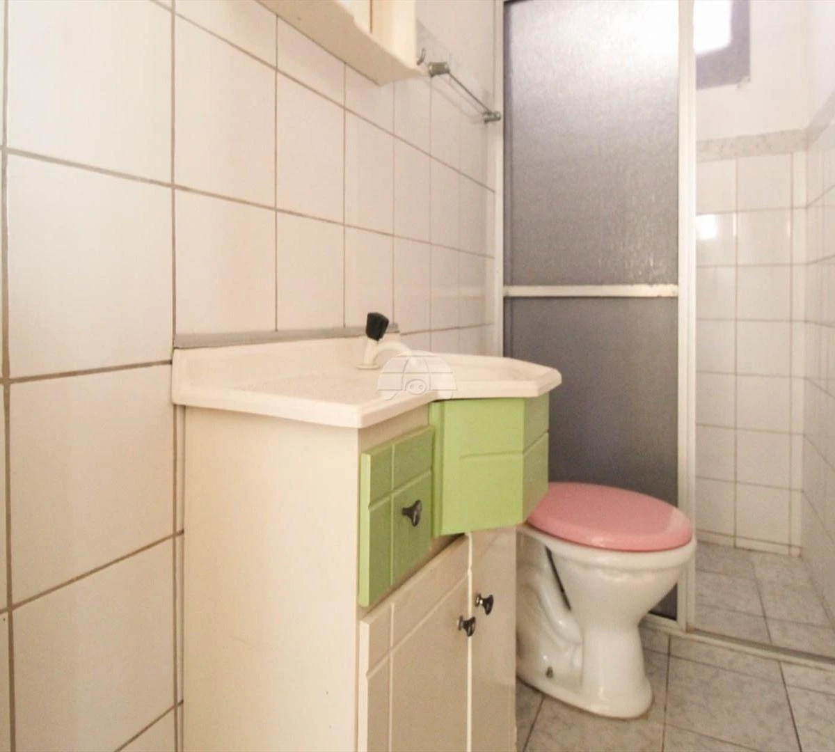 Wood or laminate floors in a 2-bedroom house, 40 m² — photo 11
