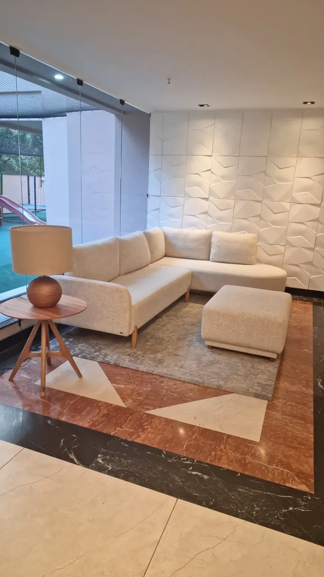 2-bedroom apartment in a building with a gym — photo 61