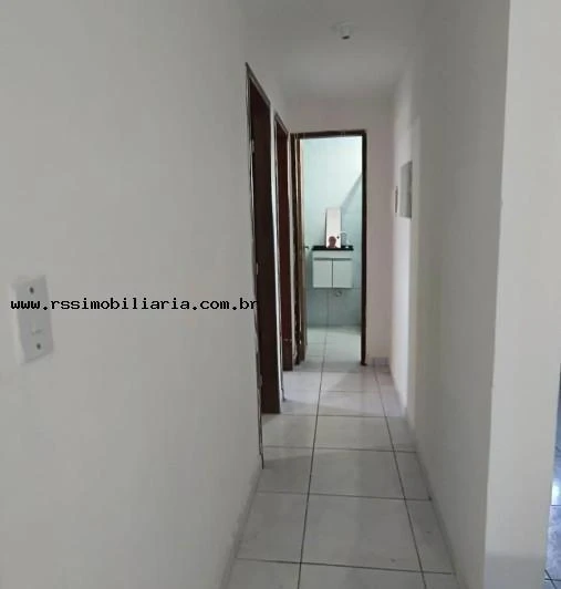 Apartamento de 2 quartos com cozinha separada e suíte — photo 8