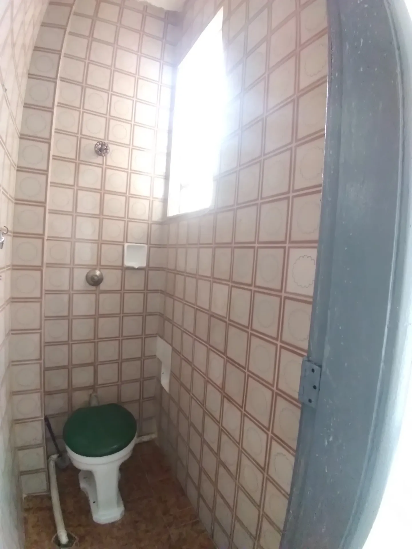 Невмеблированная квартира с 2 спальнями и отдельной кухней — photo 33