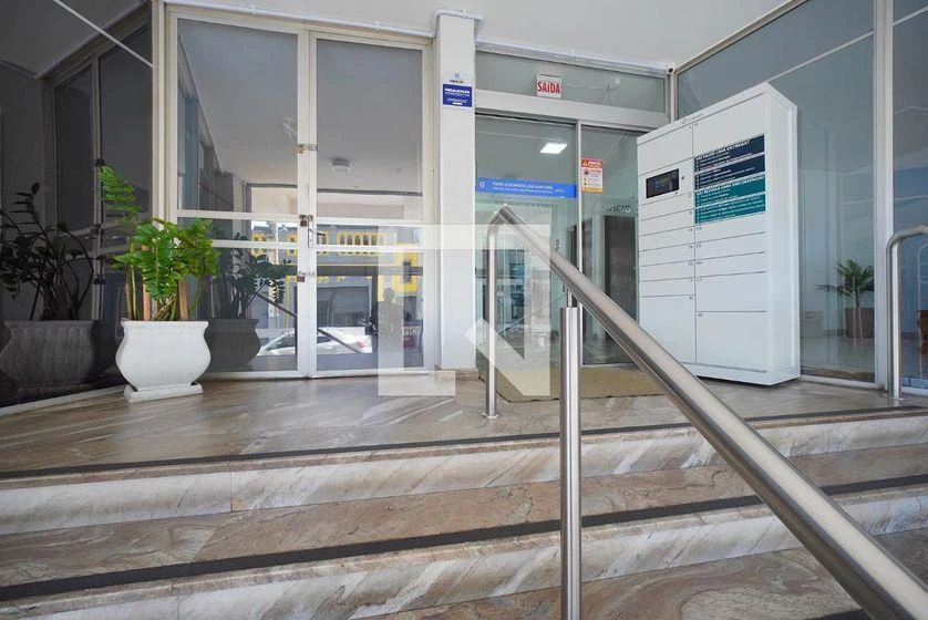 Робоче місце та 2 спальні: квартира 60 м² — photo 20