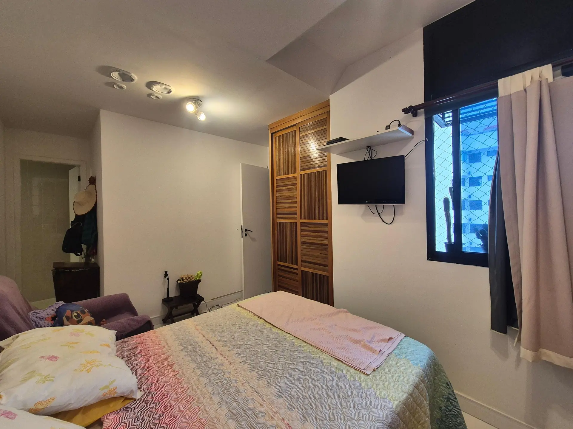 80 m² apartment with a mountain view and a washing machine — photo 47