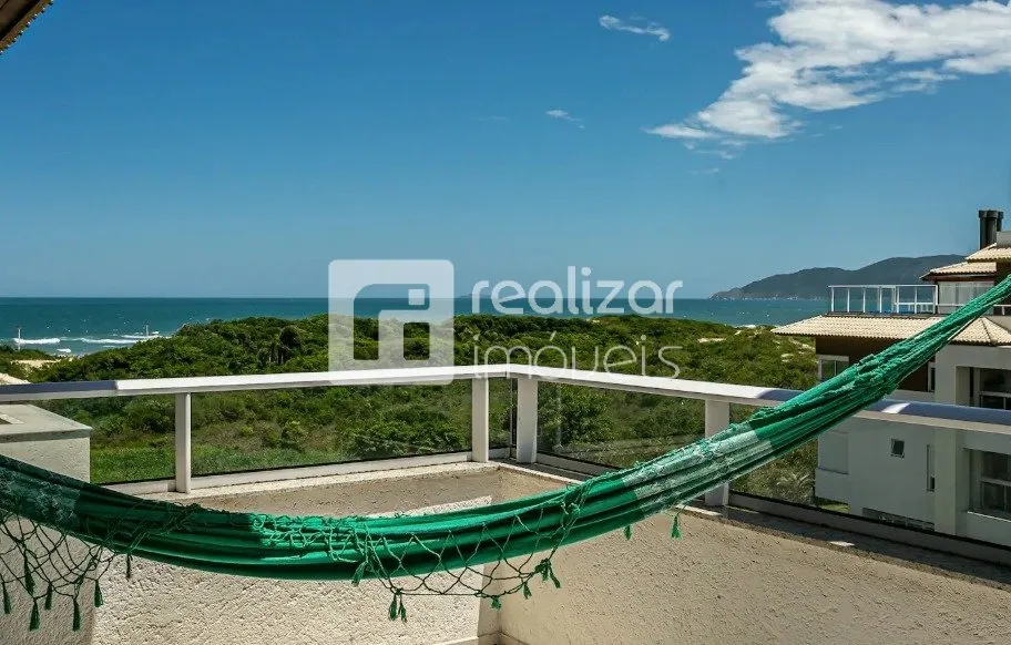 Penthouse amueblado de 3 dormitorios con agua — photo 22