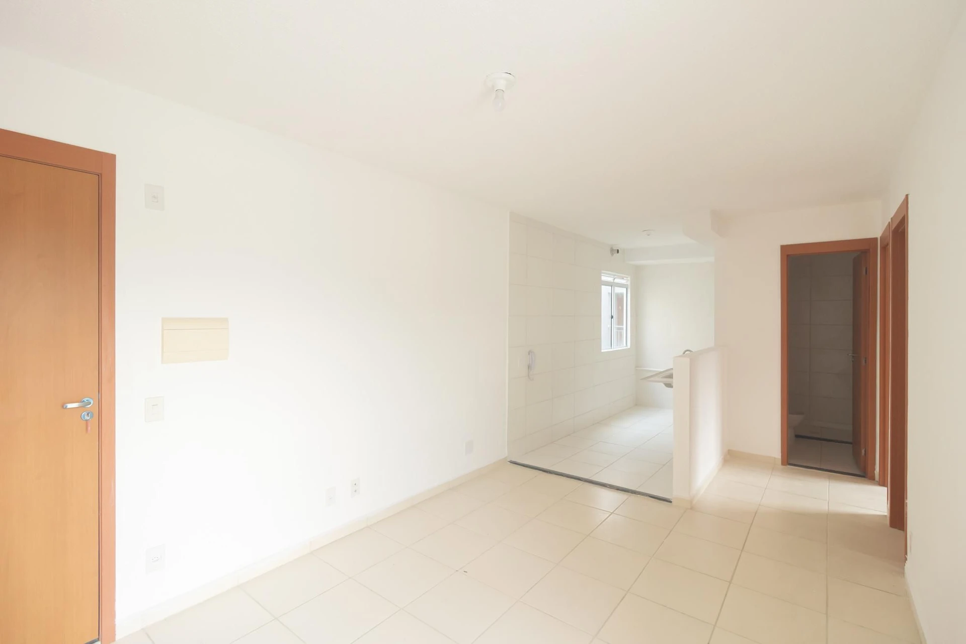2-bedroom apartment with balcony and shared pool — photo 27