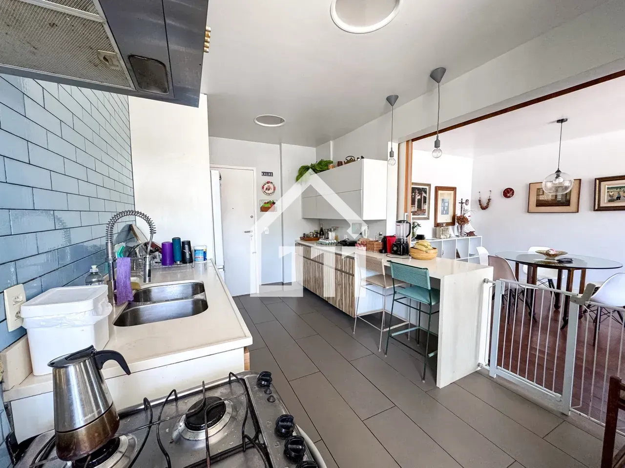 Furnished 3-bedroom apartment with 115 m² — photo 31