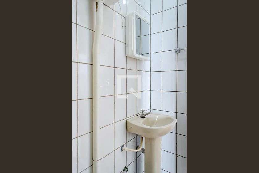 Furnished studio for rent with 1 bedroom and 1 bathroom — photo 11
