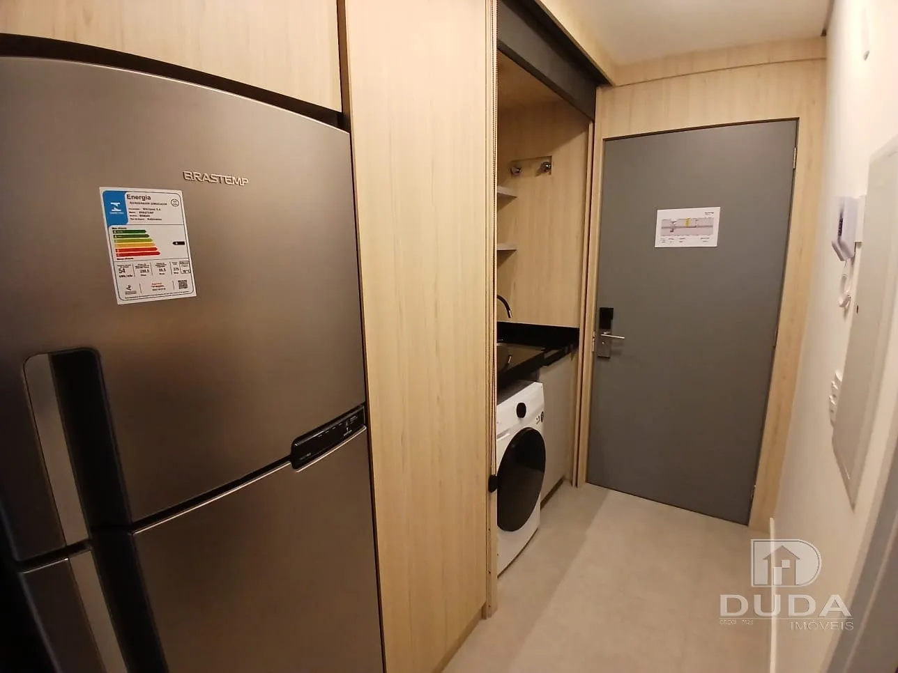 Furnished studio 33 m² with 1 bedroom and 1 bathroom — photo 19