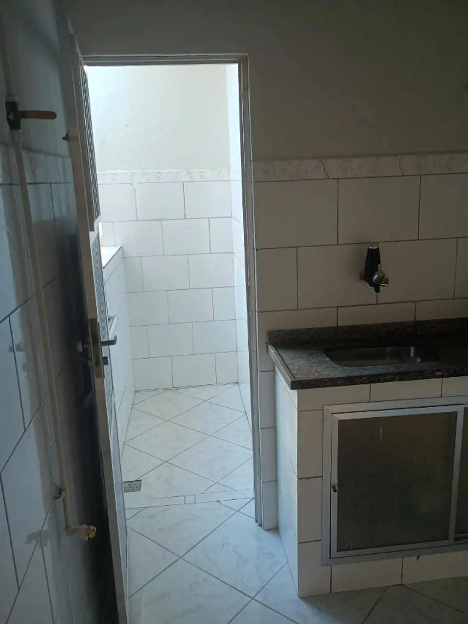 Apartamento de 2 quartos com box de vidro