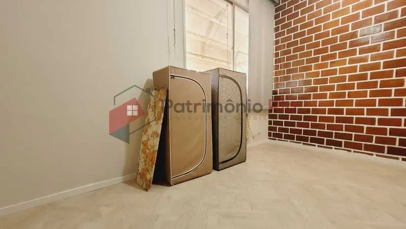 2-bedroom apartment in a building with a pool — photo 17