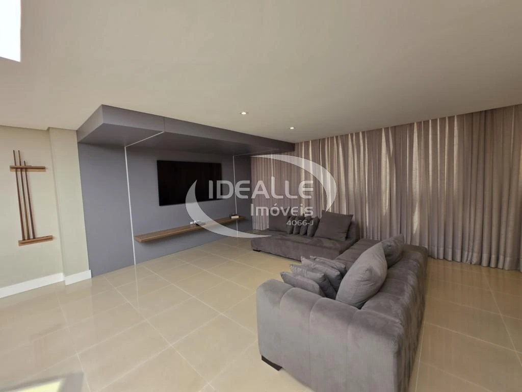 164 m² apartment with 3 bedrooms and a private suite — photo 8