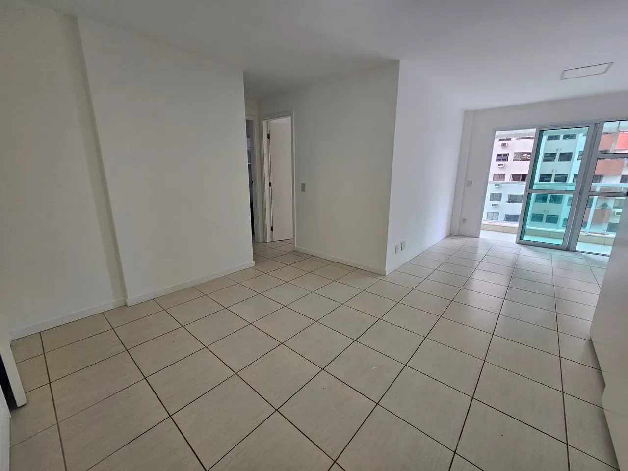 2-bedroom apartment in a building with a sauna — photo 18