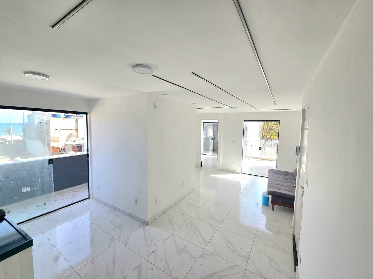 Квартира 80 м² с видом на воду и застеклённым балконом — photo 8