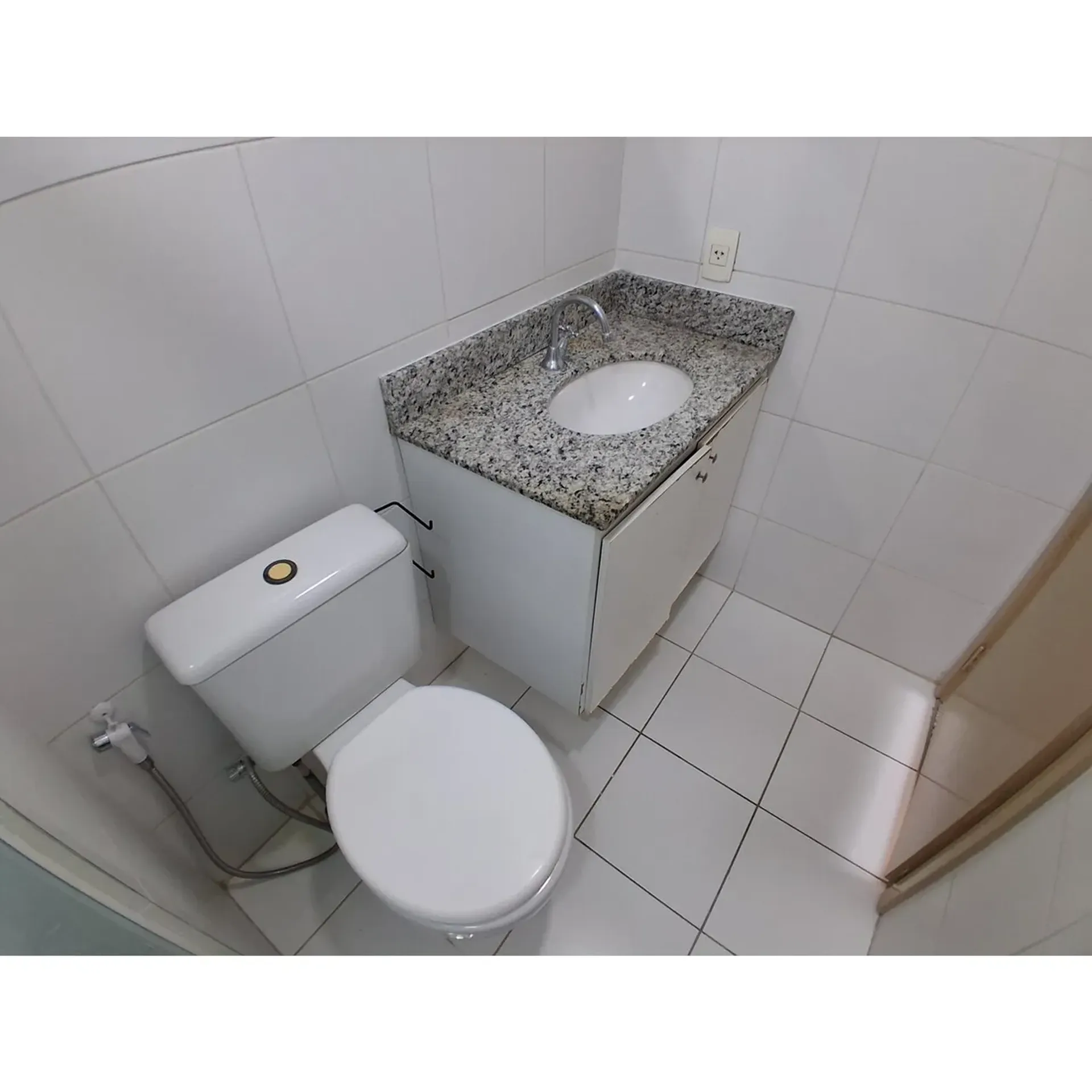 Квартира 73 м² з 2 спальнями та 9 поверхом, балкон — photo 40