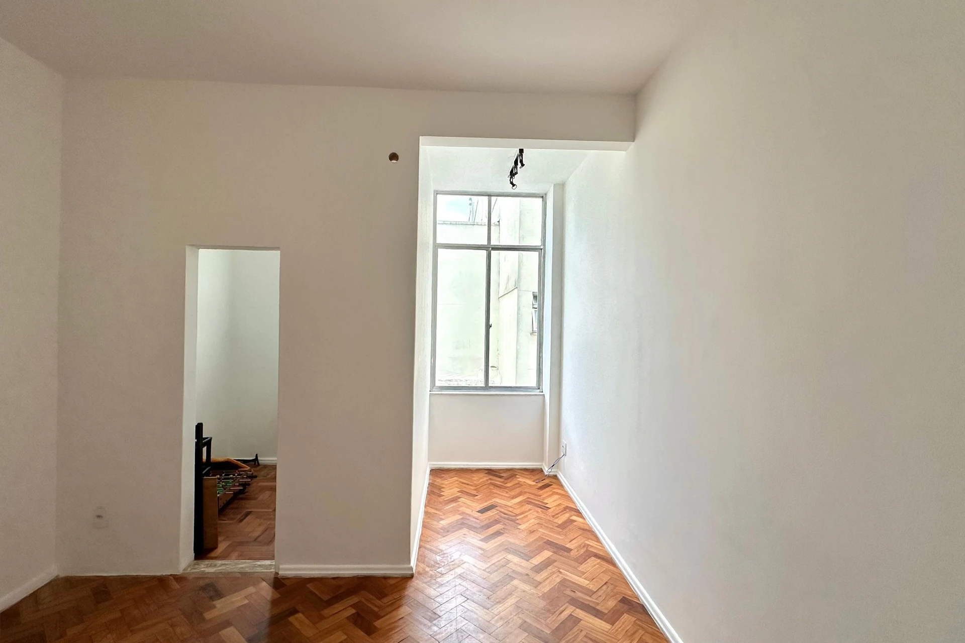 Квартира з 2 спальнями та 1 ванною і 1 паркомісцем — photo 25