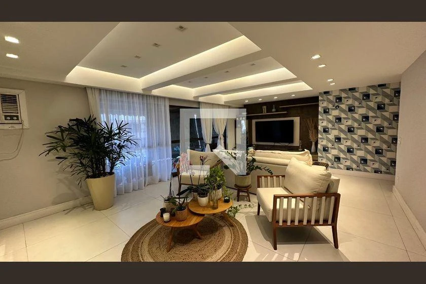 Washing machine in a 4-bedroom apartment, 300 m²
