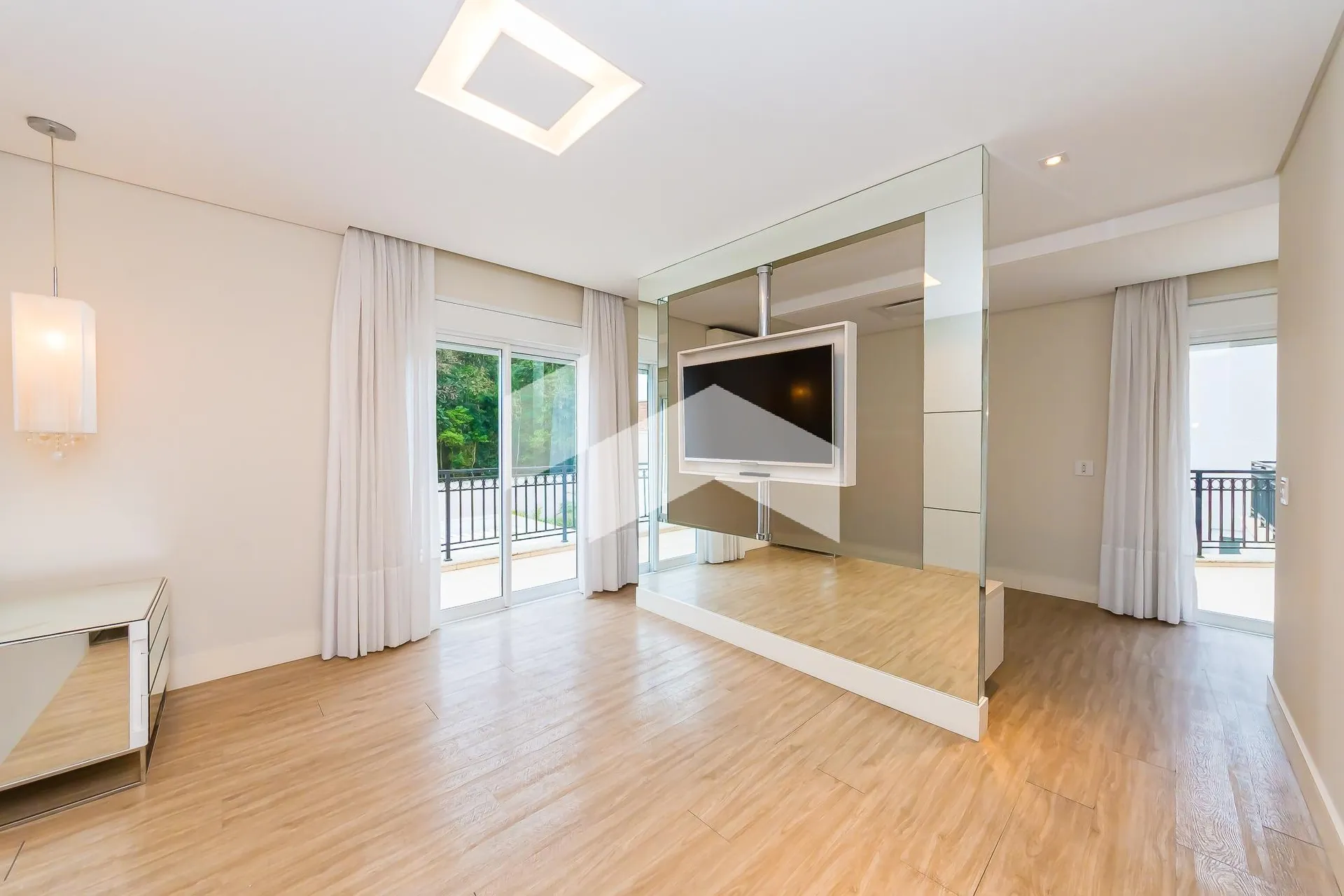 Unfurnished house with 4 en-suite bedrooms and 7 baths — photo 47