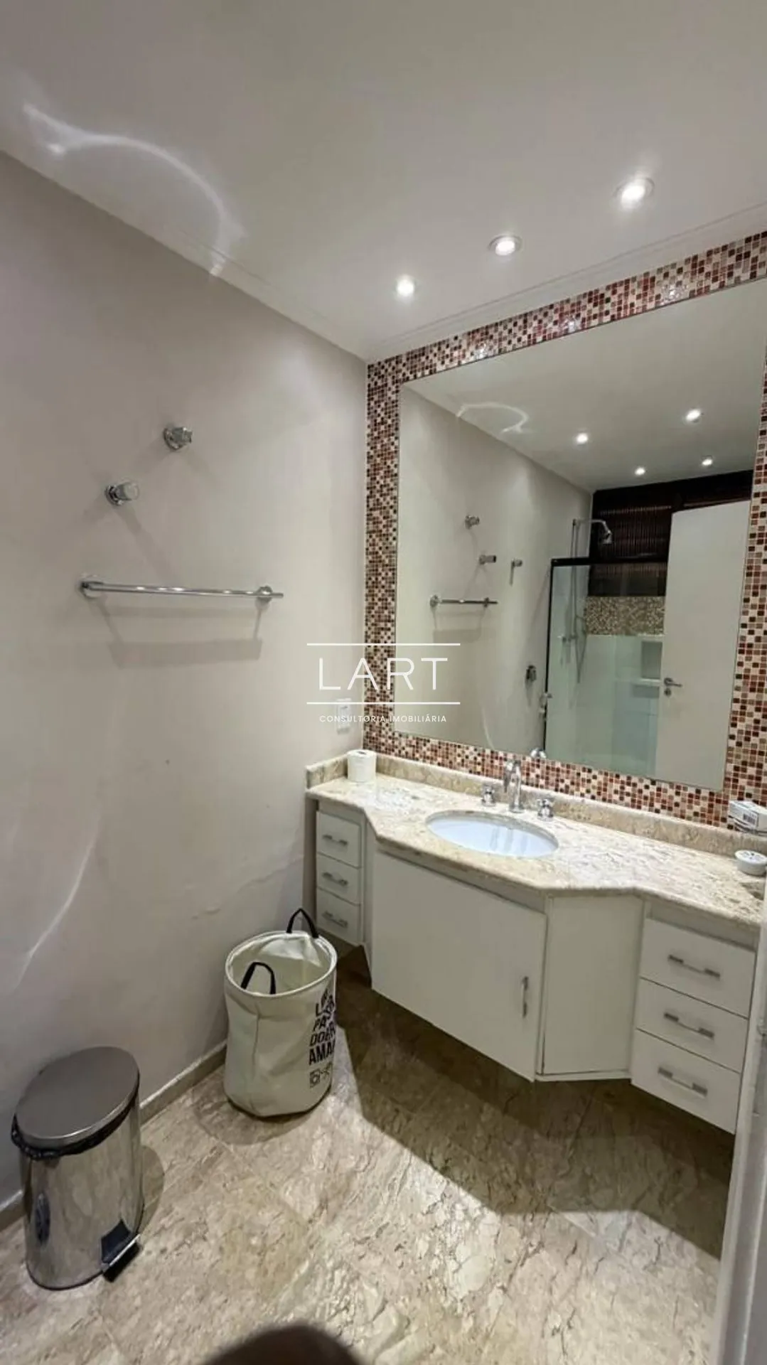 Apartamento mobiliado de 2 quartos com secadora — photo 19