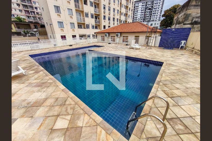 2-bedroom apartment in a building with a pool — photo 47