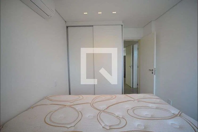 2-bedroom apartment with a washing machine — photo 24
