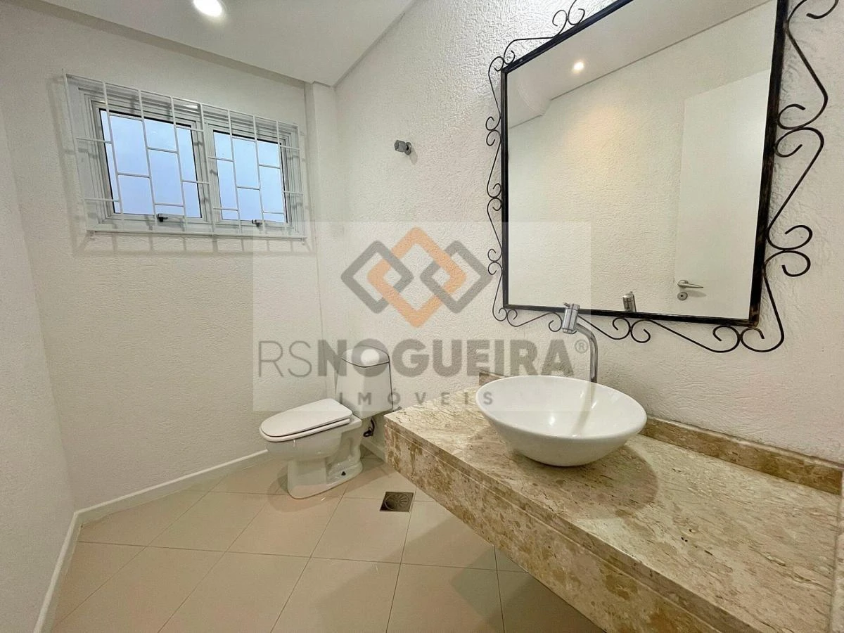 Furnished house, 317 m², with a bathtub — photo 3