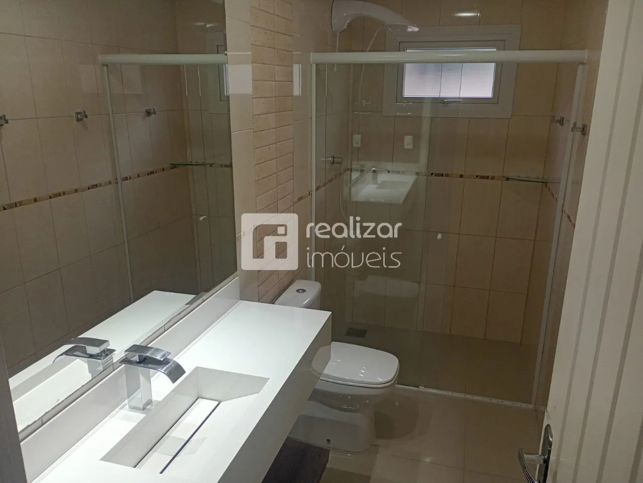 200 m² house with a private pool and a dishwasher — photo 46