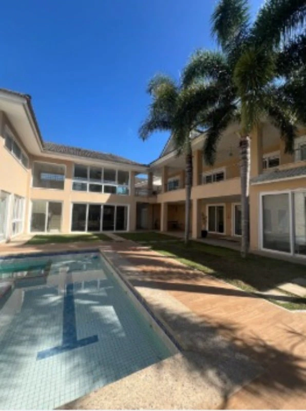 Furnished house with 6 en-suite bedrooms and 1,000 m² — photo 5