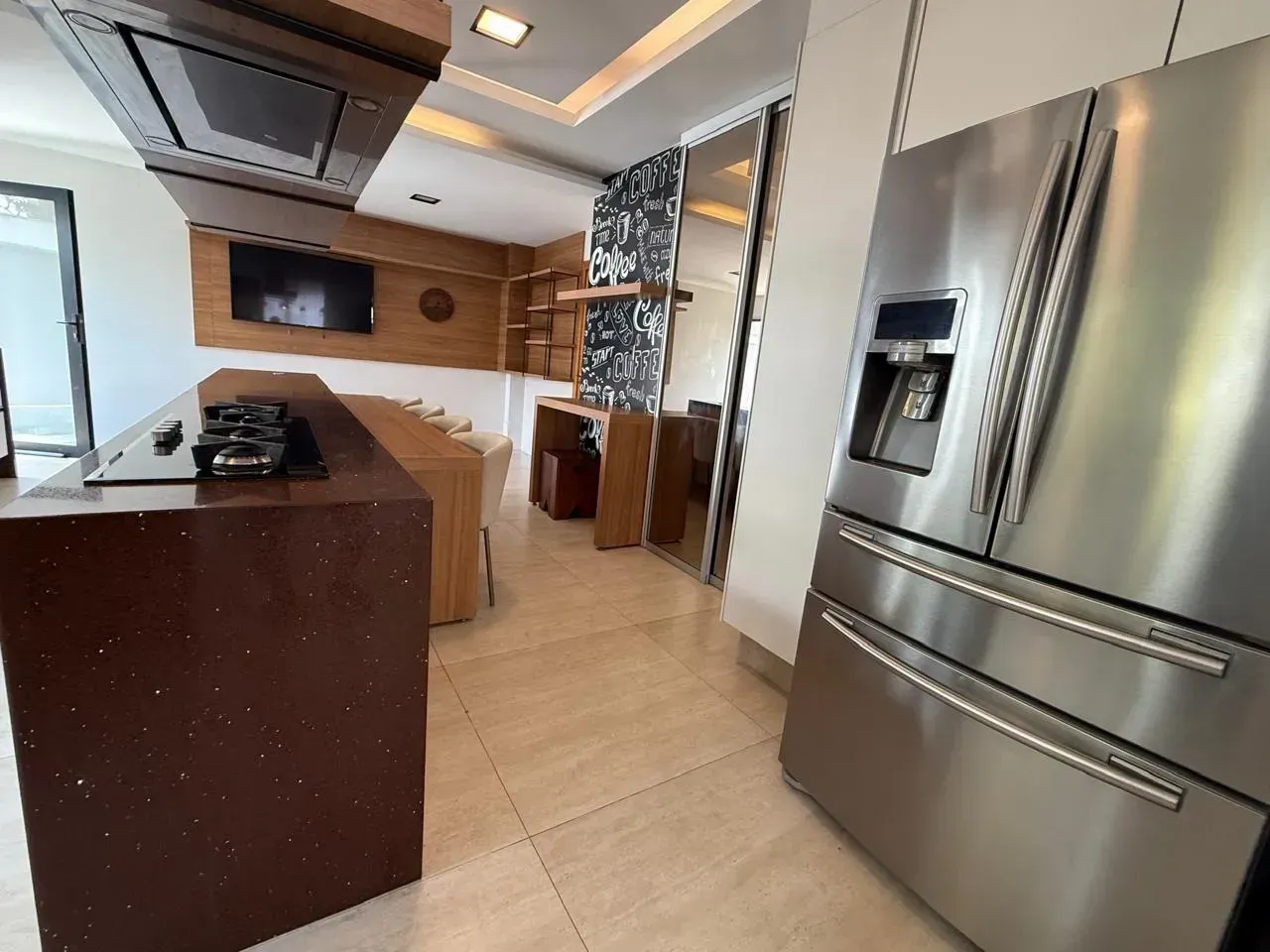 Apartamento mobiliado com 4 quartos e 5 banheiros — photo 6