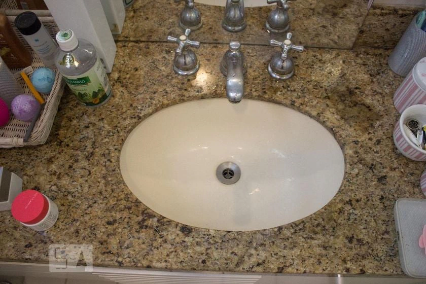 Furnished apartment, 160 m², with a bathtub — photo 24
