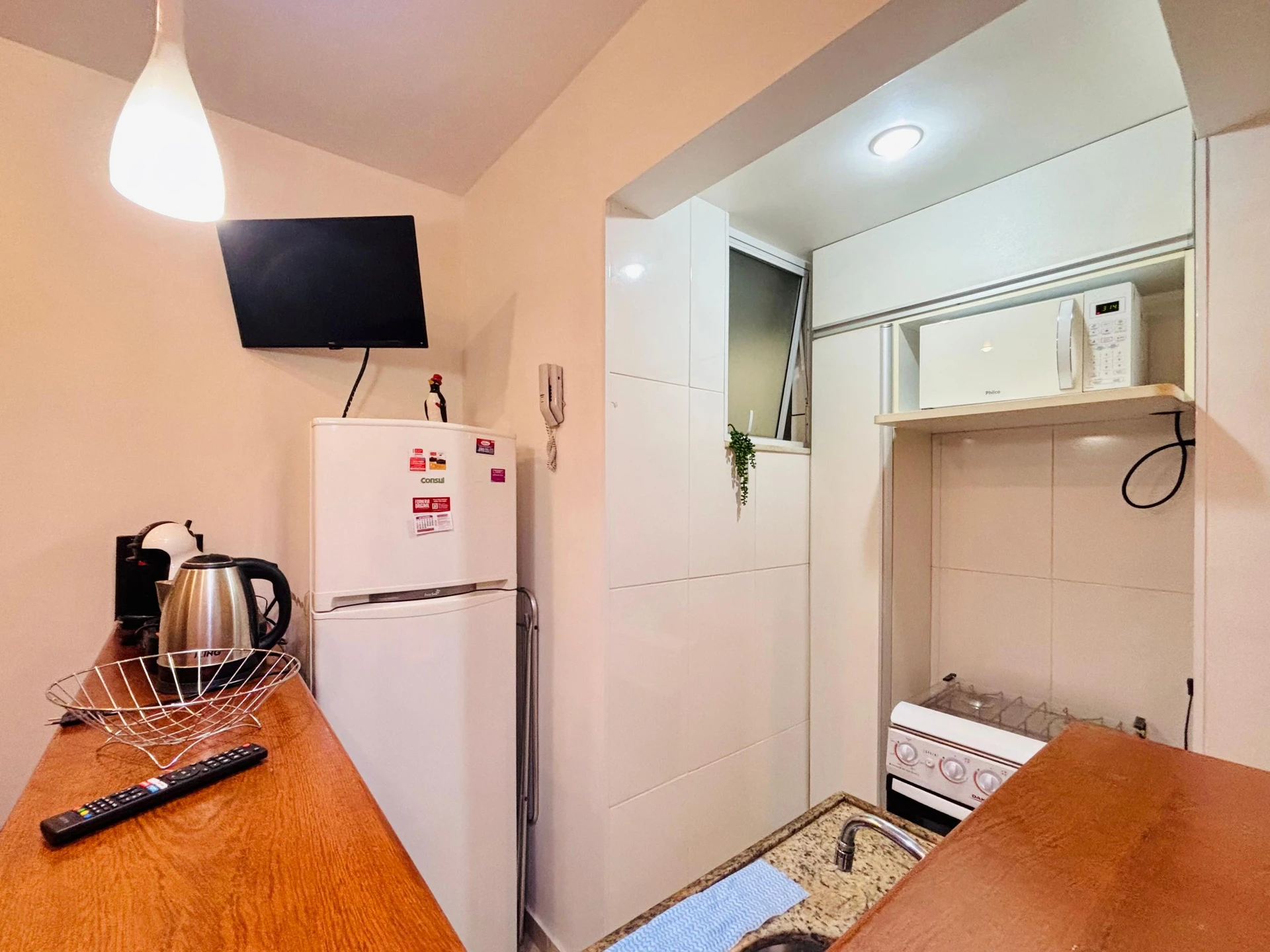 Furnished apartment, 37 m², with a home office — photo 2