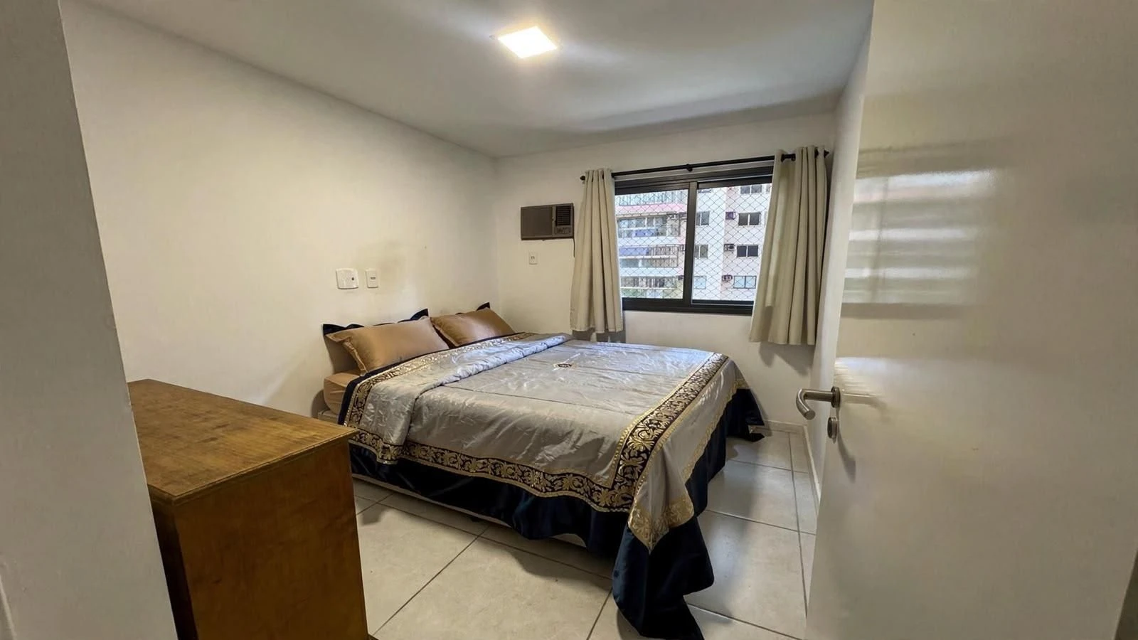 Apartamento mobiliado com varanda e 3 quartos — photo 5