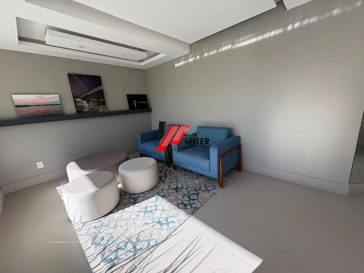 2-bedroom apartment with floor-to-ceiling windows — photo 37