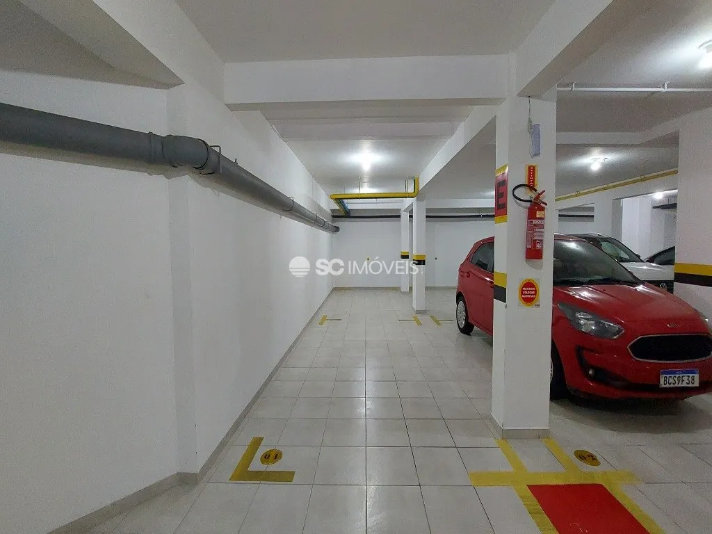 2-bedroom apartment with a washing machine in Florianópolis — photo 23