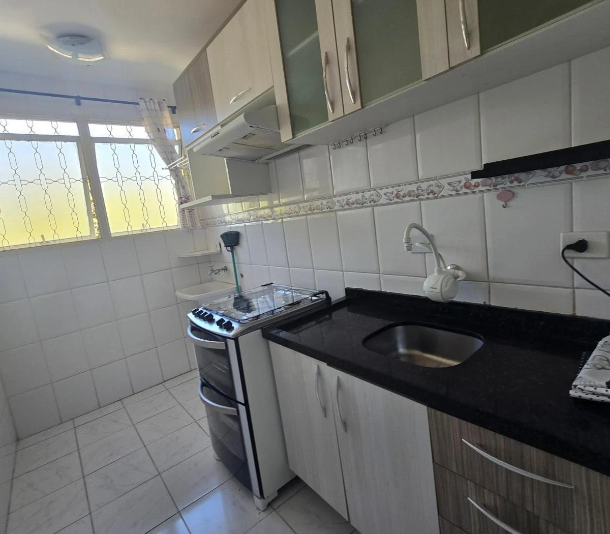 Дерев'яна підлога або ламінат та 3 спальні: квартира 67 м² — photo 3